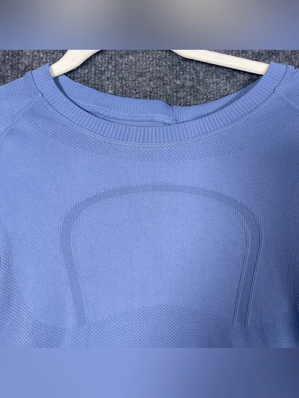 Lululemon Swiftly Tech Long Sleeve Crew Womens Blue Fingerhole Performance Shirt